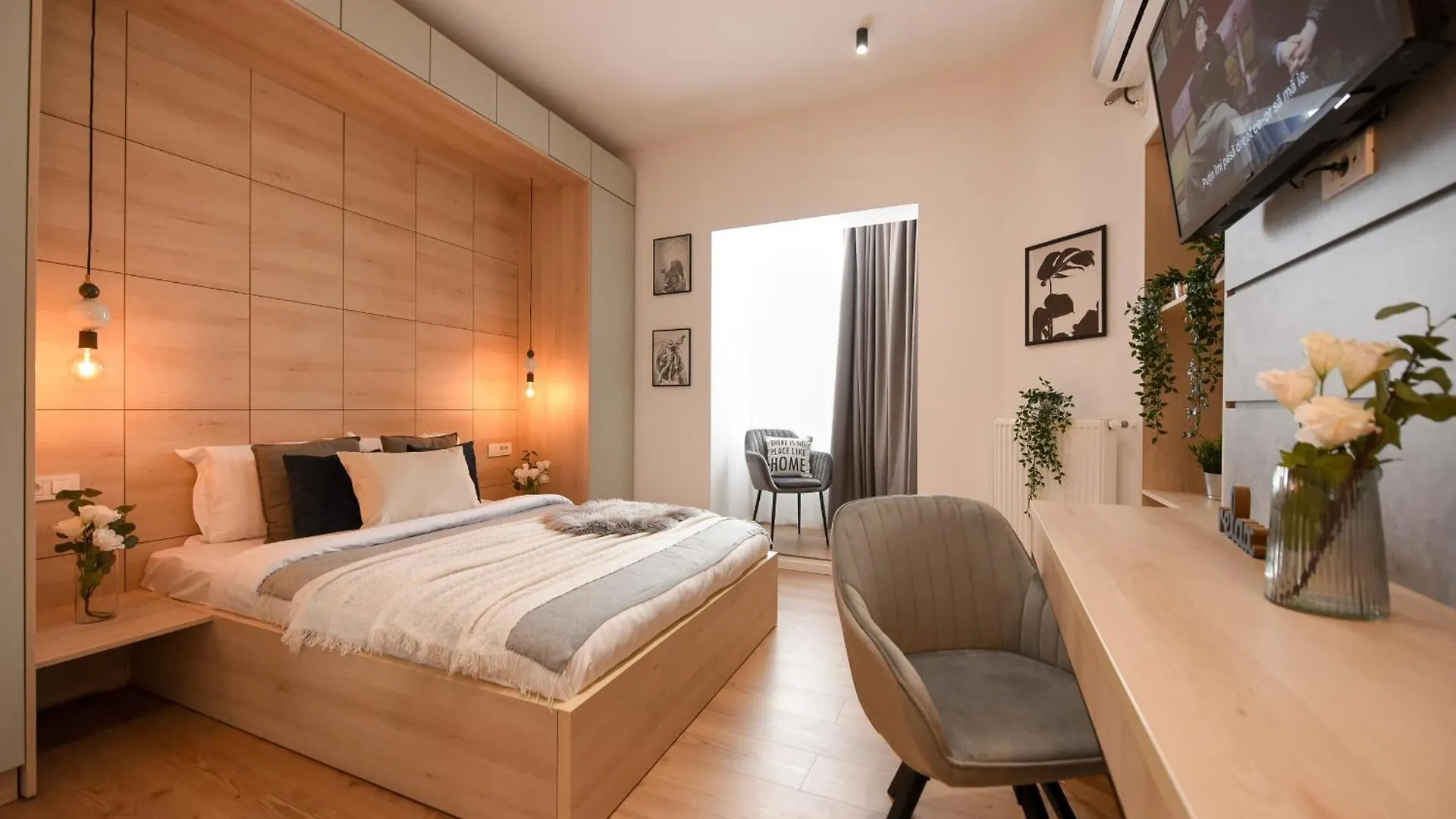 Comfy 1Br With Balcony In Central Bucharest Apartment